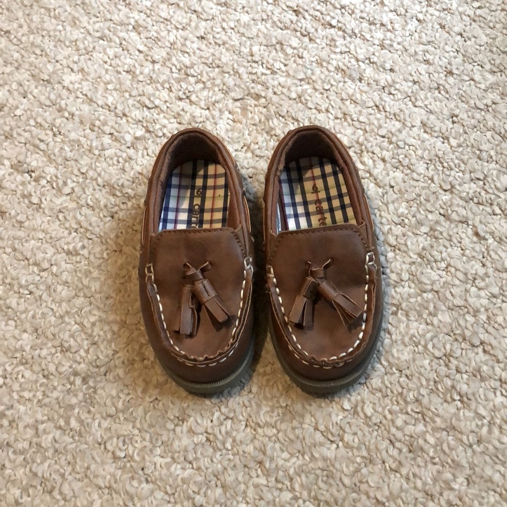 Size 6 baby/toddler Carter’s Loafers